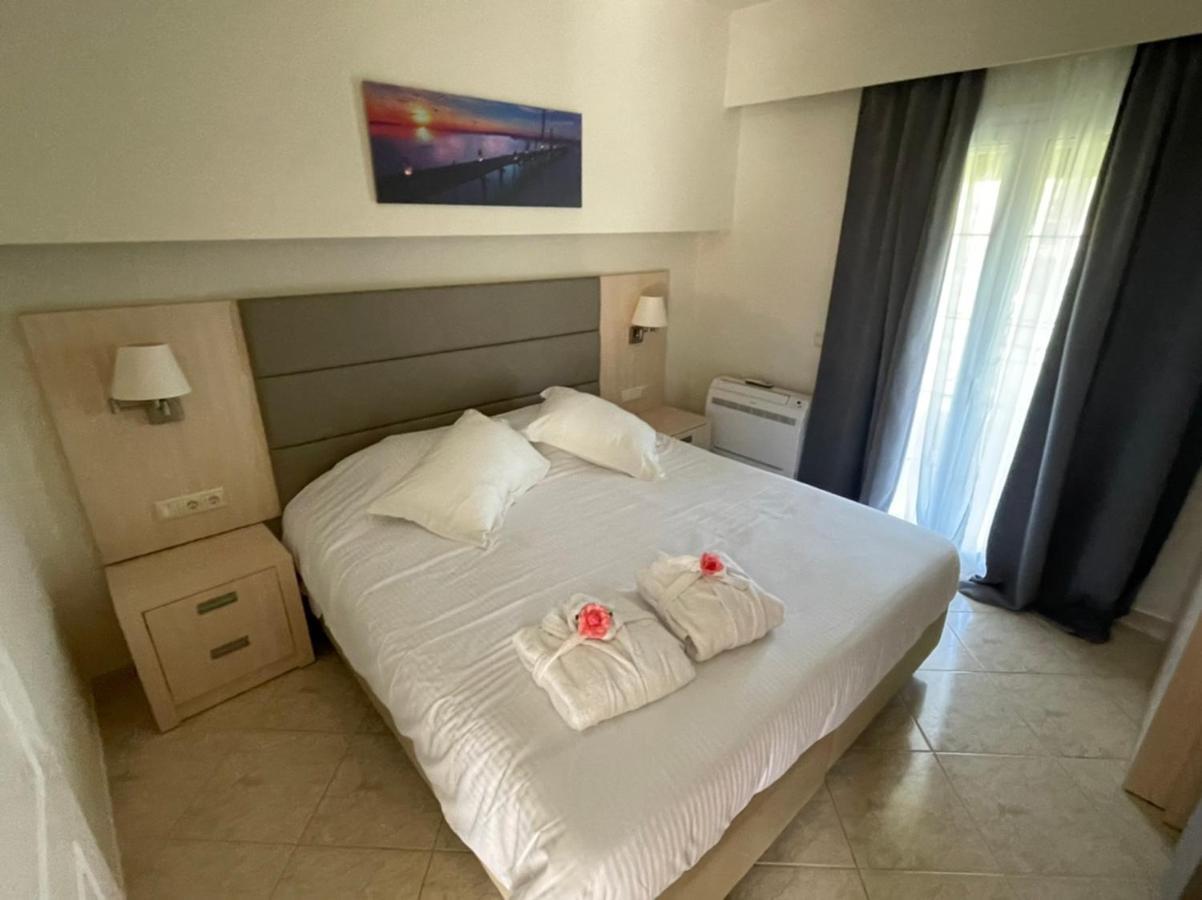 Angelika House 2 Apartment Marathias  Bagian luar foto