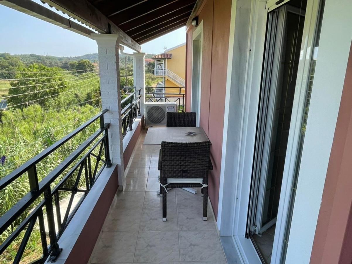 Angelika House 2 Apartment Marathias  Bagian luar foto