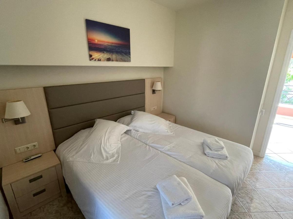 Angelika House 2 Apartment Marathias  Bagian luar foto